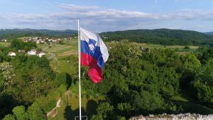 Bo+ítanj DJI_0001.MP4_snapshot_01.10_[2017.05.21_22.29.06]